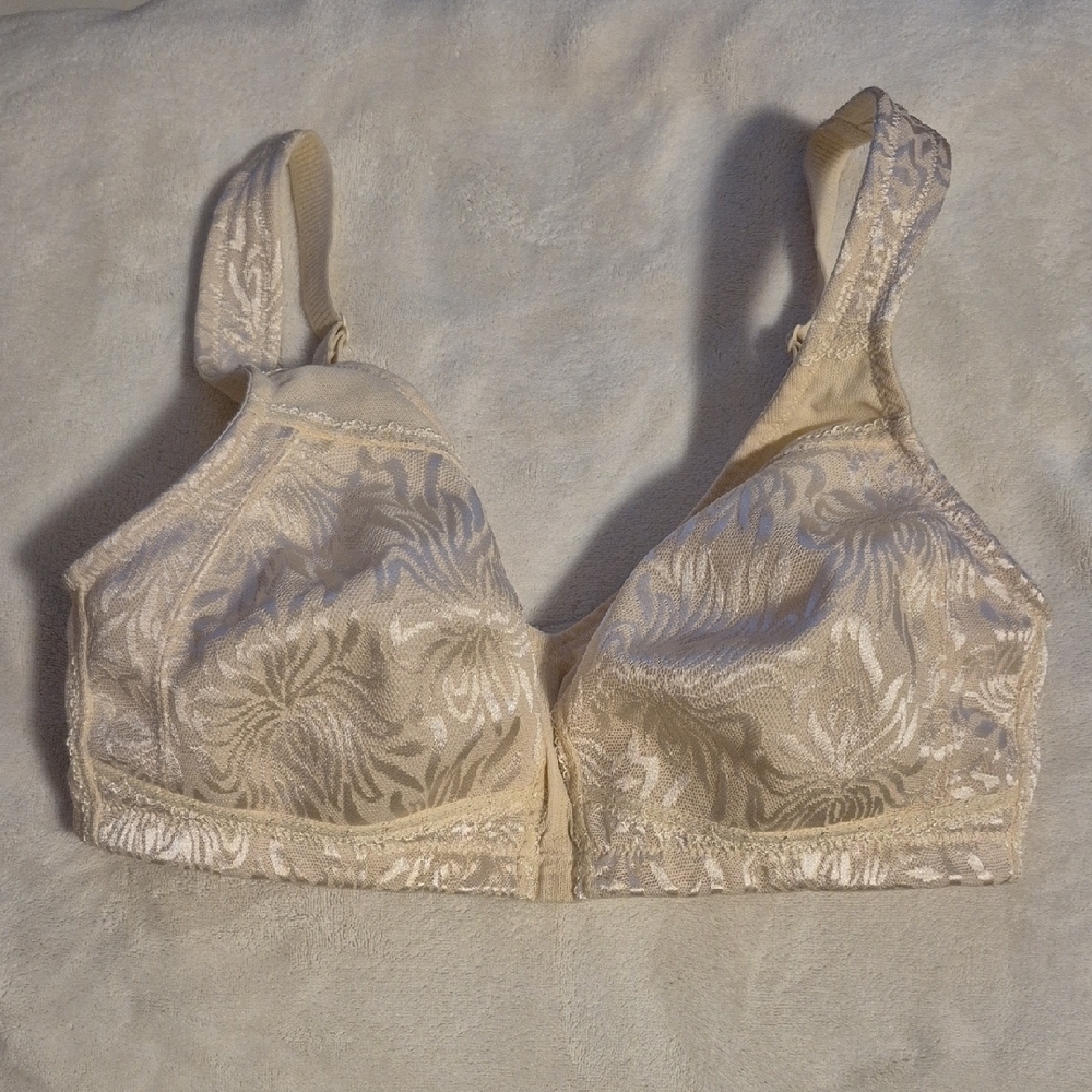 Wireless Beige Bra - 36D